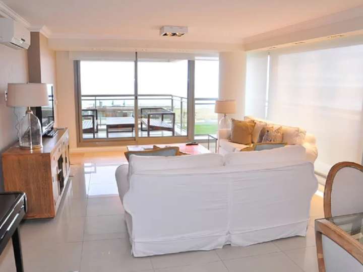 Apartamento en venta en Punta Del Este