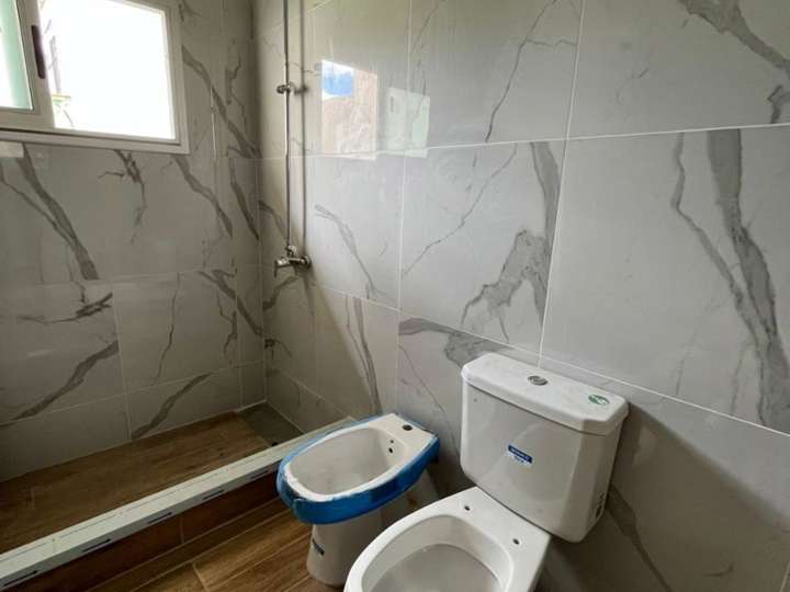 Casa en venta en Avenida Martin Miguel de Güemes, 252, Colón