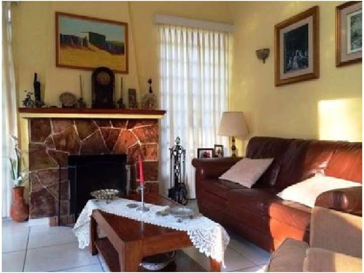 Casa en venta en Avenida Francisco Acuña de Figueroa, Maldonado