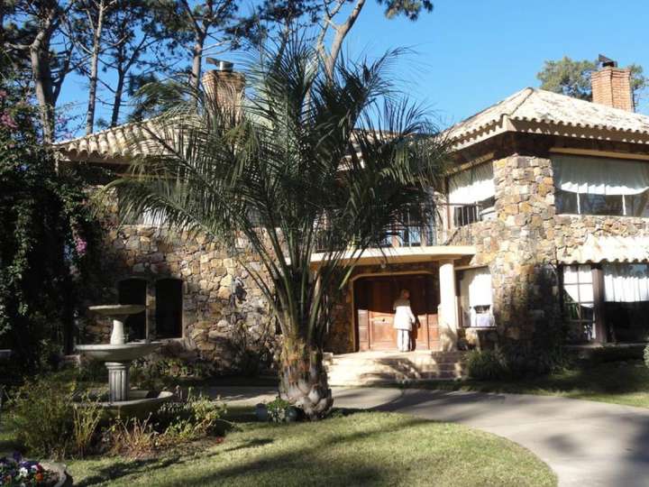 Casa en venta en Juan Rodríguez Bermejo, Punta Del Este