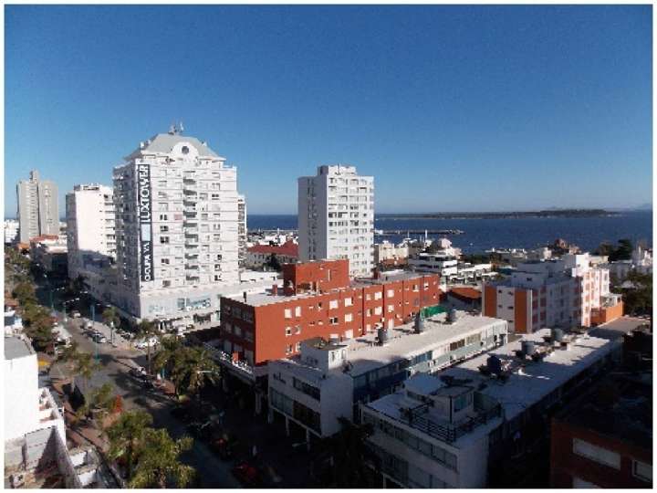 Apartamento en venta en Los Meros (Calle 28), Punta Del Este