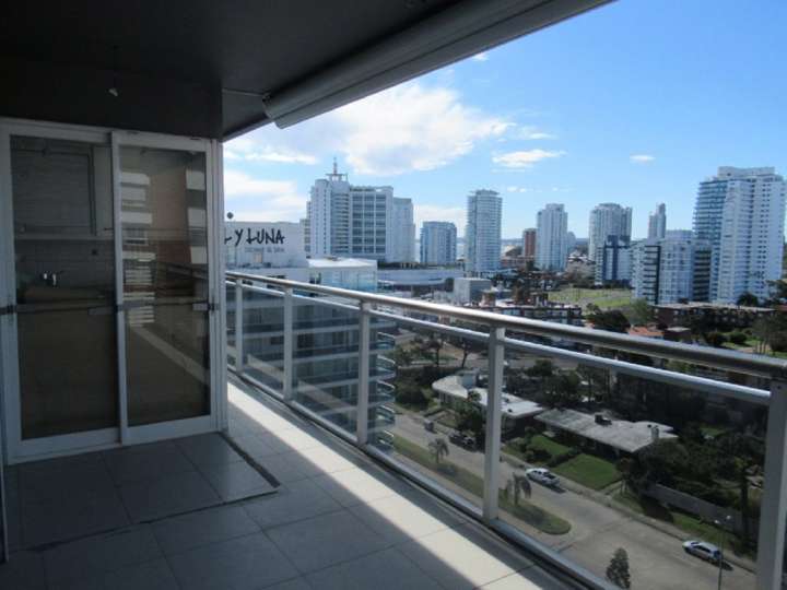 Apartamento en venta en Arazati, Punta Del Este