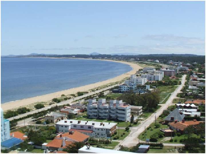 Apartamento en venta en Rambla Doctor Claudio Williman, Maldonado