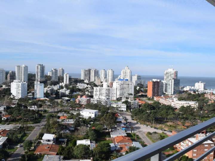 Apartamento en venta en Pernambuco, Punta Del Este