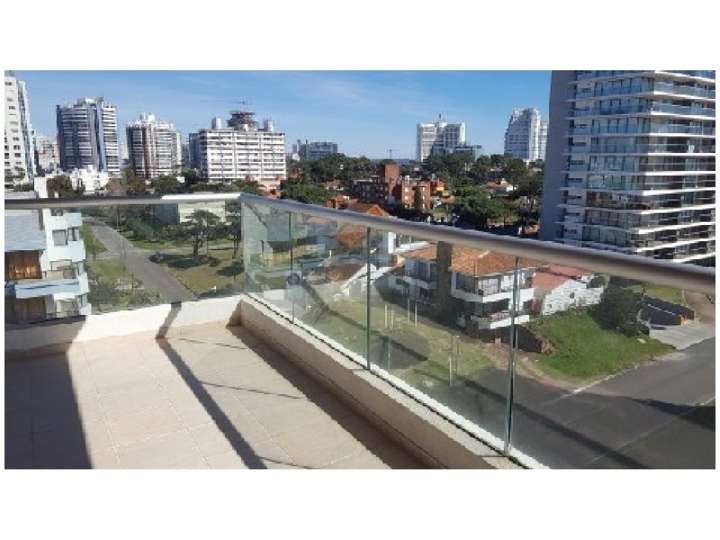 Apartamento en venta en Punta Del Este