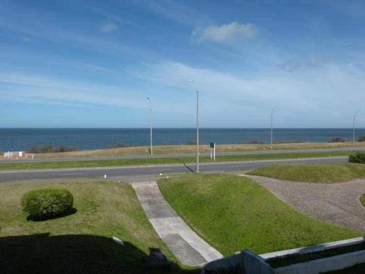 Apartamento en venta en Rambla Doctor Claudio Williman, Maldonado