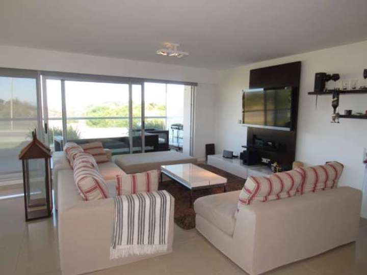 Apartamento en venta en Rambla Lorenzo Batlle Pacheco, San Rafael - El Placer