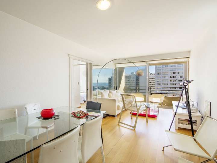 Apartamento en venta en El Remanso (Calle 20), Punta Del Este