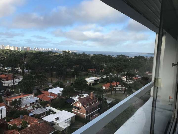 Apartamento en venta en Avenida Franklin Delano Roosevelt, Punta Del Este