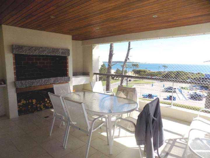 Apartamento en venta en Avenida Del Cabildo, Maldonado