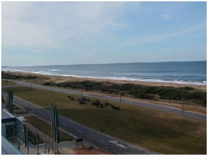 Apartamento en venta en Rambla Lorenzo Batlle Pacheco, Punta Del Este