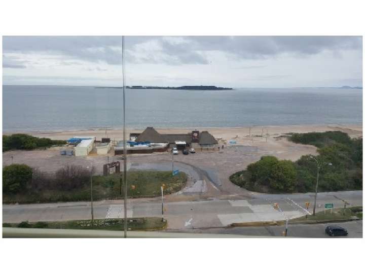 Apartamento en venta en Rambla Doctor Claudio Williman, Punta Del Este
