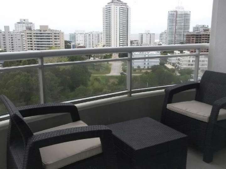 Apartamento en venta en Avenida Franklin Delano Roosevelt, Punta Del Este