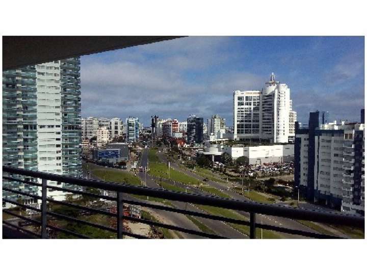 Apartamento en venta en Pernambuco, Punta Del Este