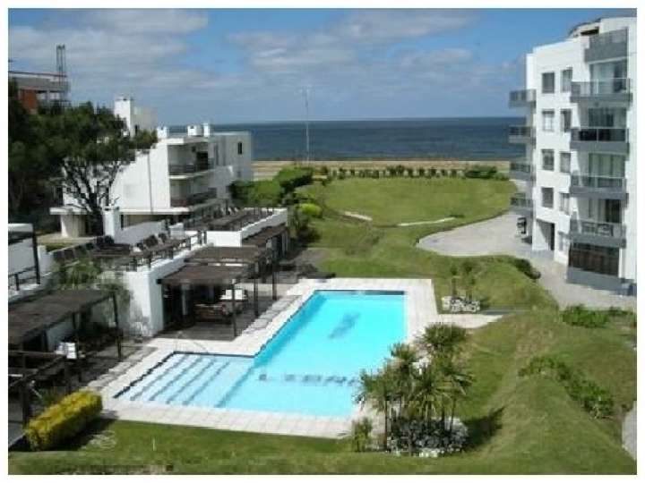 Apartamento en venta en Rambla Doctor Claudio Williman, Maldonado