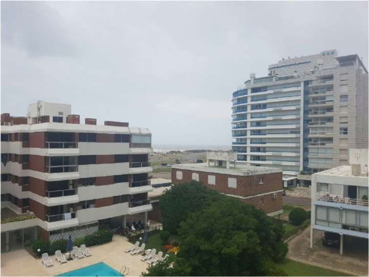 Apartamento en venta en Raíz Salvaje, Punta Del Este