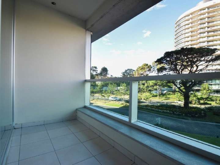 Apartamento en venta en Avenida Franklin Delano Roosevelt, Punta Del Este