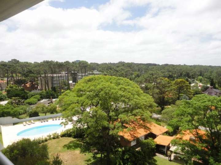 Apartamento en venta en Avenida Franklin Delano Roosevelt, Punta Del Este