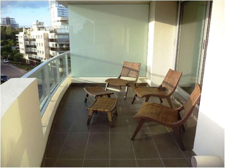 Apartamento en venta en Biarritz, Punta Del Este