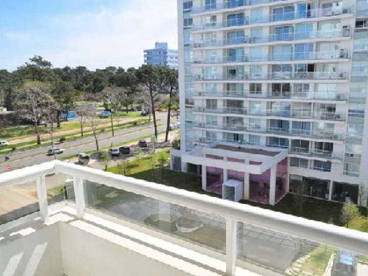 Apartamento en venta en Avenida Franklin Delano Roosevelt, Punta Del Este