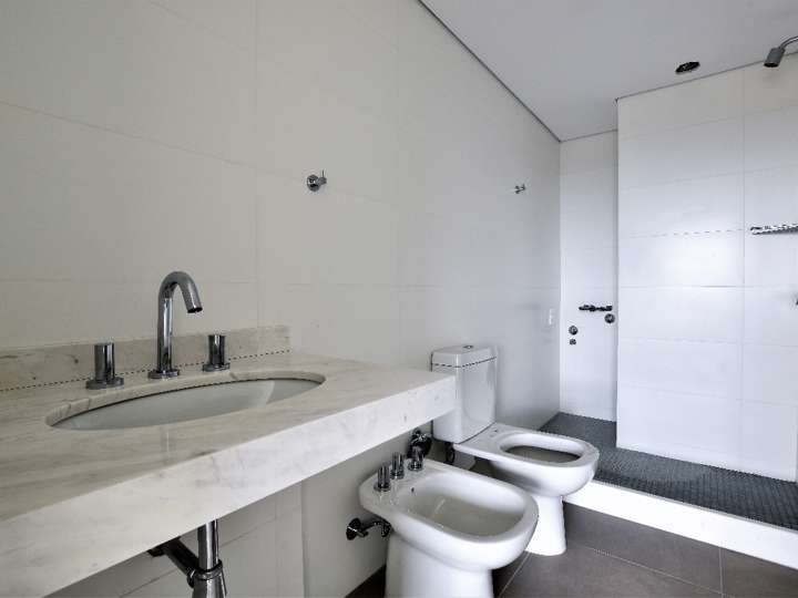 Apartamento en venta en Avenida Franklin Delano Roosevelt, Punta Del Este