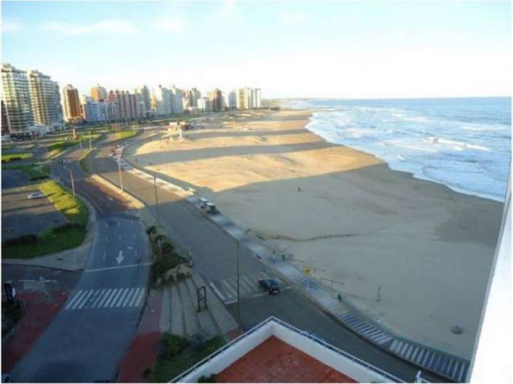 Apartamento en venta en Punta Del Este