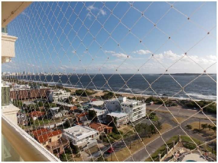 Apartamento en venta en Avenida Francisco Acuña de Figueroa, Maldonado