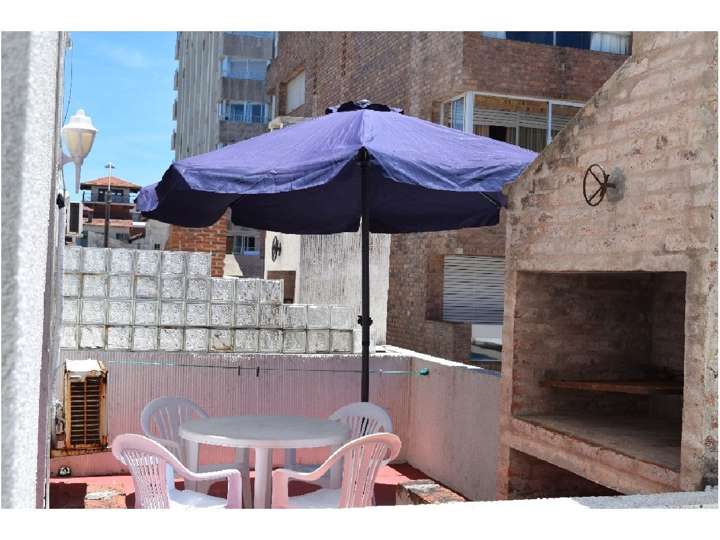 Apartamento en venta en El Mesana (Calle 24), Punta Del Este