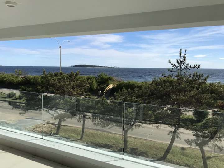 Apartamento en venta en Rambla Doctor Claudio Williman, Maldonado
