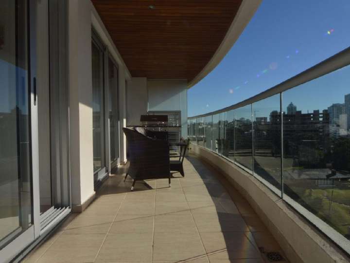 Apartamento en venta en Punta Del Este