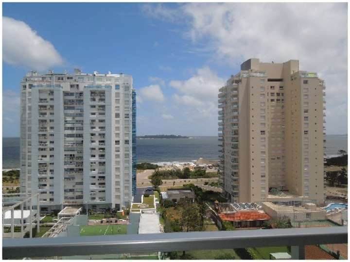 Apartamento en venta en California, Punta Del Este