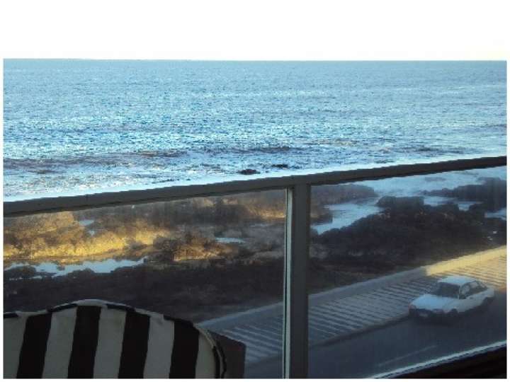 Apartamento en venta en Resalsero (Calle 26), Punta Del Este