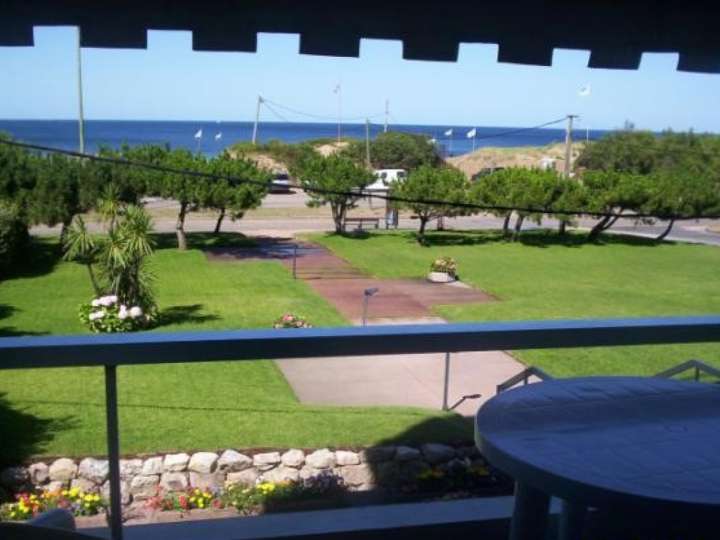 Apartamento en venta en Rambla Doctor Claudio Williman, Maldonado