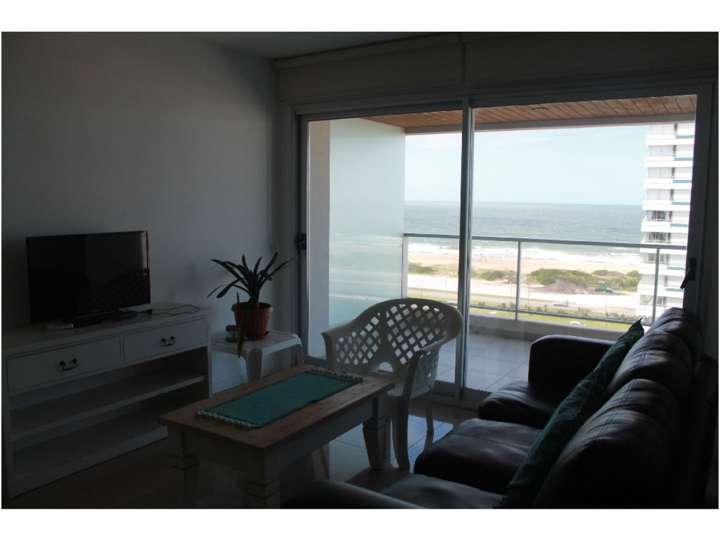 Apartamento en venta en Tabaré, Punta Del Este