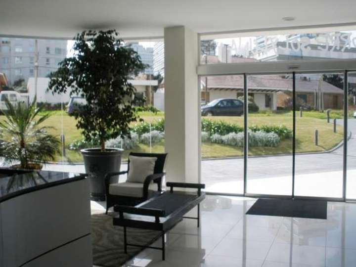 Apartamento en venta en Punta Del Este