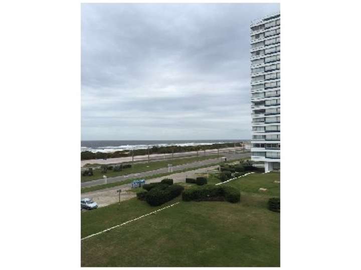 Apartamento en venta en Punta Del Este