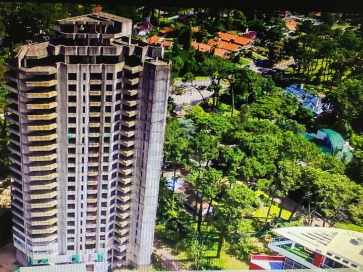 Apartamento en venta en Avenida Franklin Delano Roosevelt, Punta Del Este