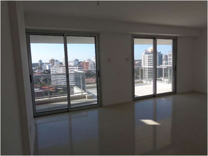 Apartamento en venta en Punta Del Este