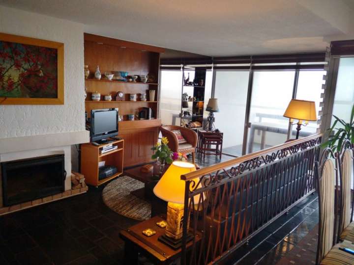 Apartamento en venta en Pinares, Maldonado