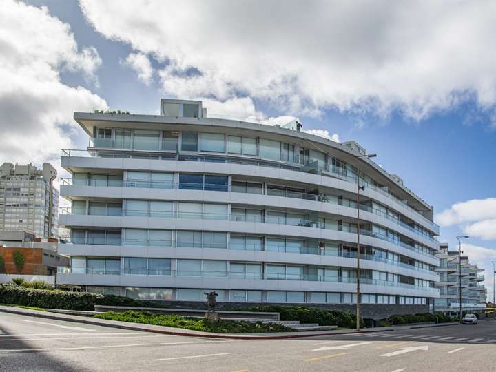 Apartamento en venta en Punta Del Este