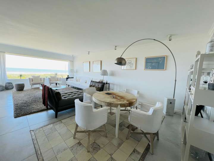Apartamento en venta en Punta Del Este