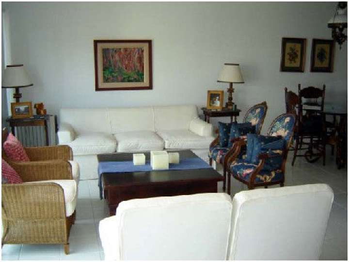 Apartamento en venta en Punta Del Este