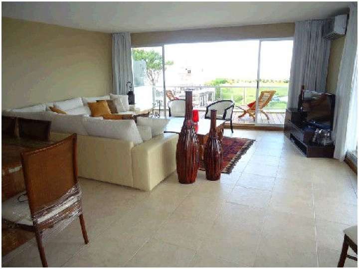 Apartamento en venta en Punta Del Este