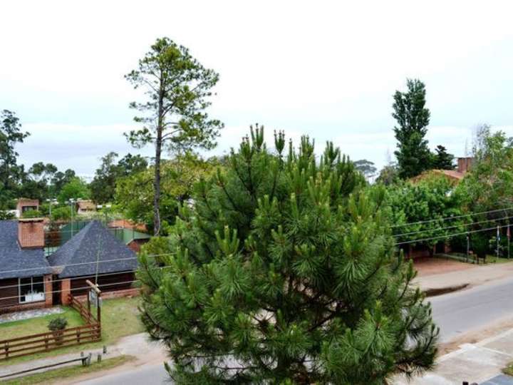 Apartamento en venta en Pinares, Maldonado