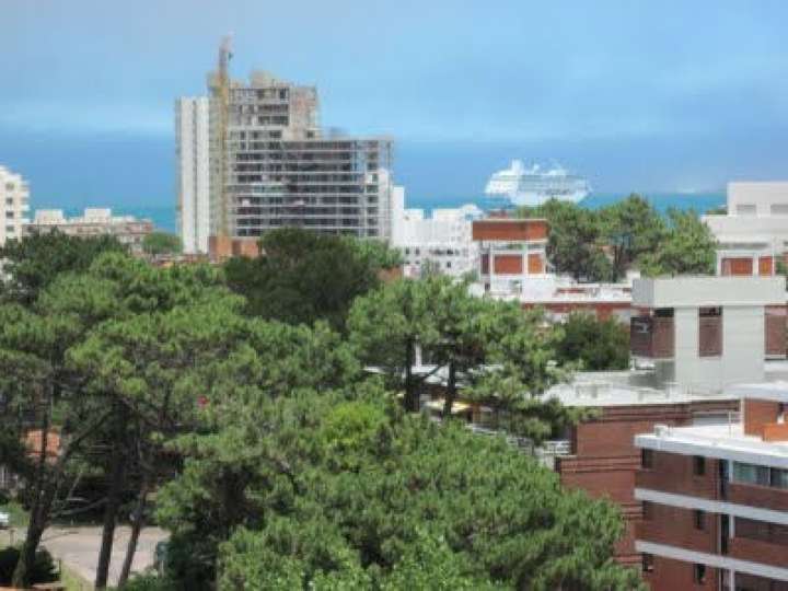 Apartamento en venta en Punta Del Este