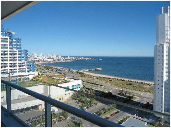 Apartamento en venta en Punta Del Este