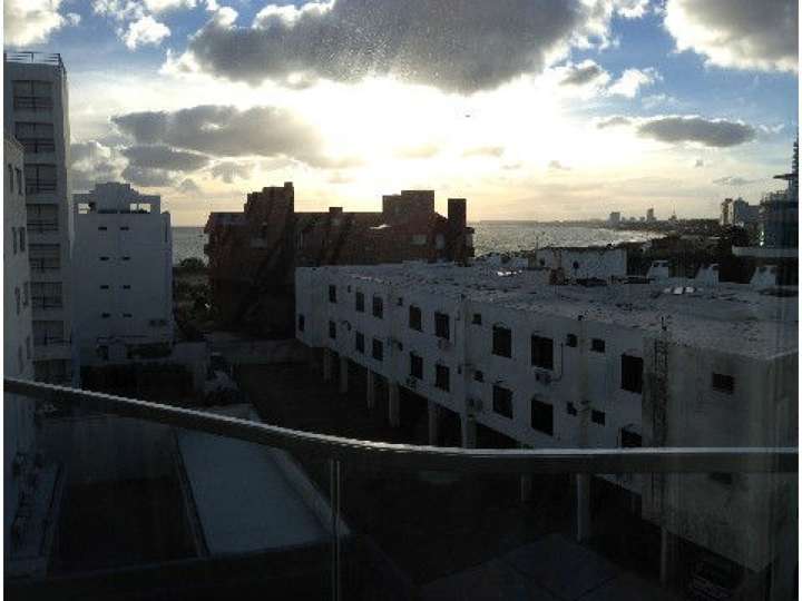 Apartamento en venta en Punta Del Este