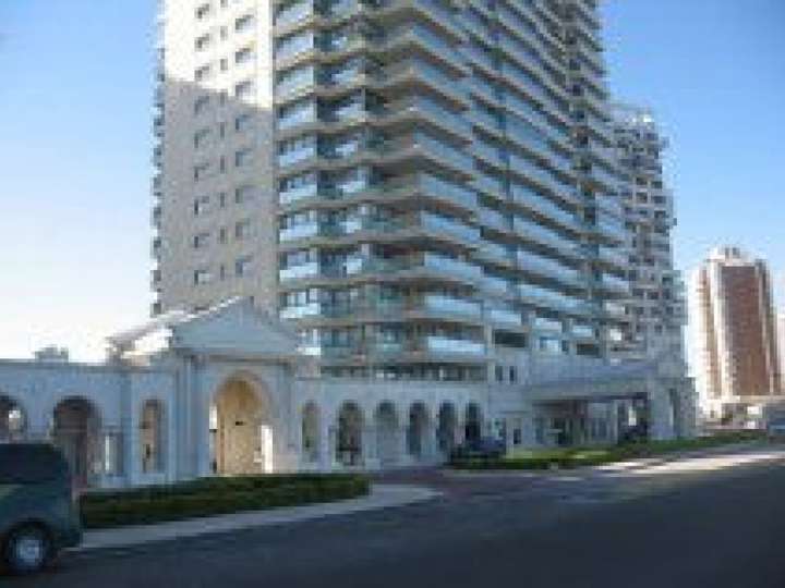 Apartamento en venta en Punta Del Este