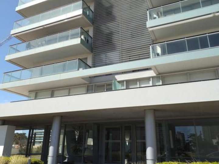 Apartamento en venta en Punta Del Este