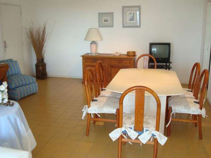 Apartamento en alquiler en Punta Del Este